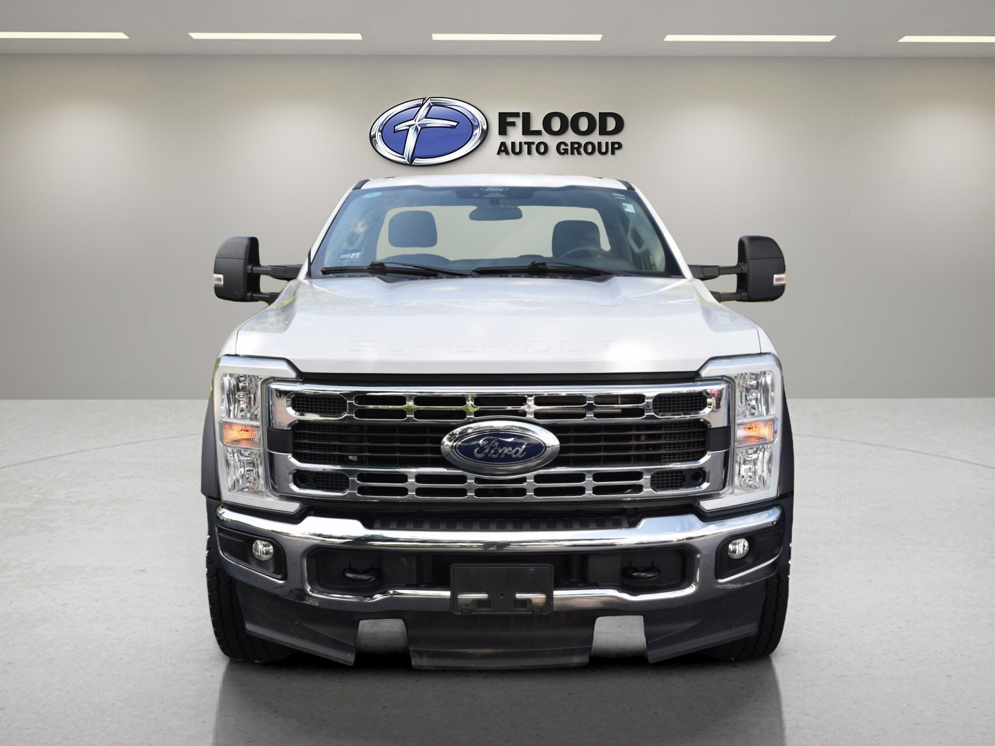 Certified 2024 Ford F600 4x4 Regular Cab Super Duty w/ XLT Value Package image 2