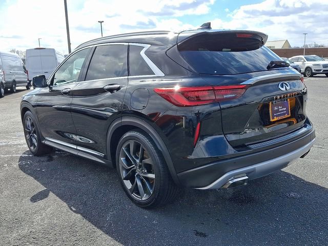 Used 2019 INFINITI QX50 Essential w/ Sensory Package image 2