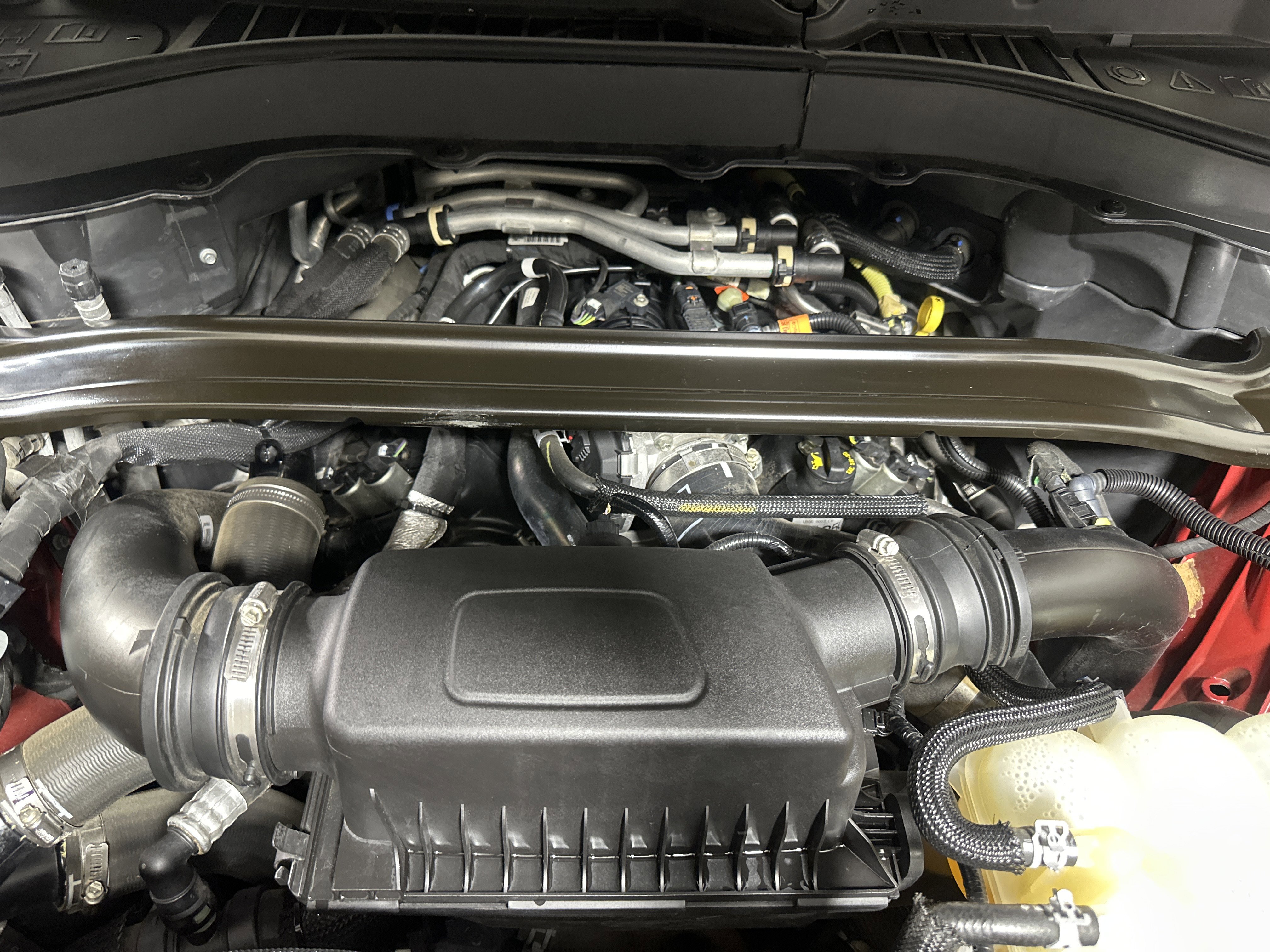 Certified 2021 Ford Explorer Platinum w/ Equipment Group 601A image 28