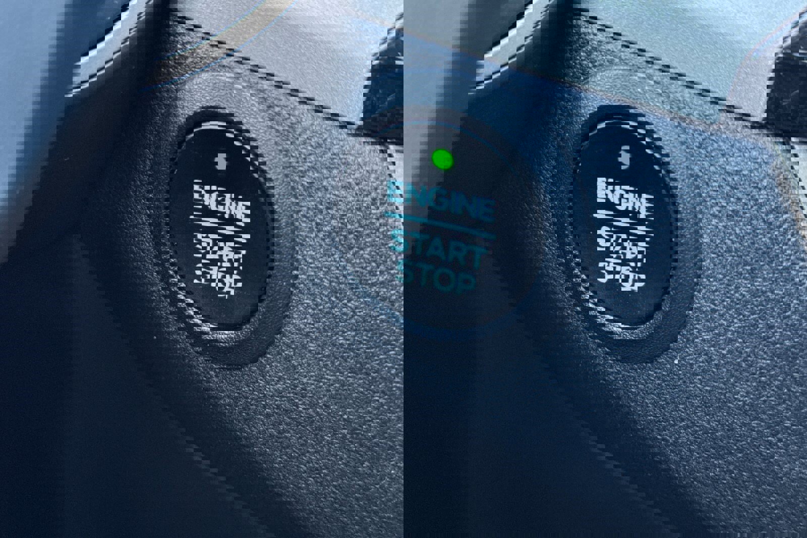 Certified 2022 Ford Escape SEL w/ Technology Package image 24