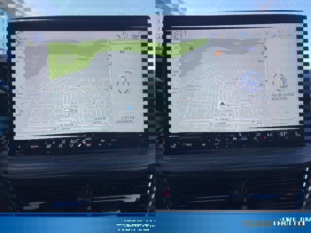 Certified 2024 Ford Escape Platinum w/ Premium Technology Package image 34