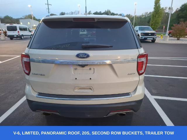 Certified 2018 Ford Explorer Limited AWD/4WD image 12