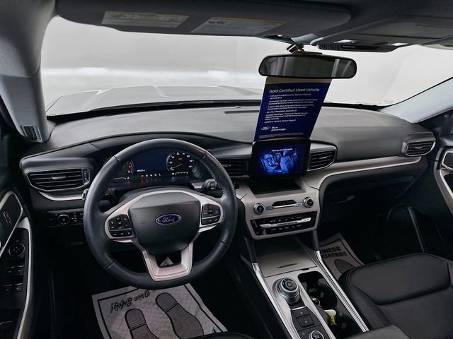 Certified 2023 Ford Explorer XLT w/ Equipment Group 202A image 31