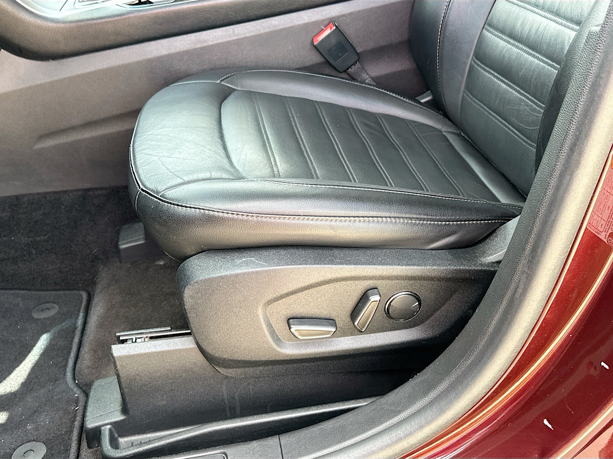 Certified 2017 Ford Edge SEL w/ Equipment Group 201A AWD/4WD image 19