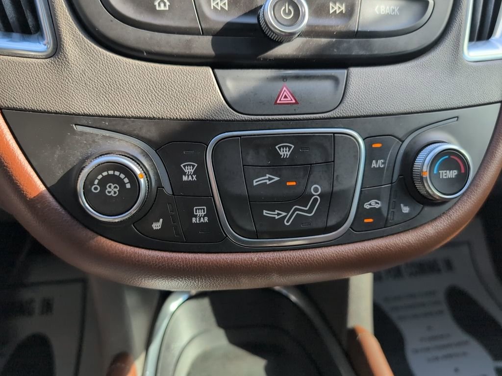 Used 2018 Chevrolet Malibu LT w/ Leather Package image 17