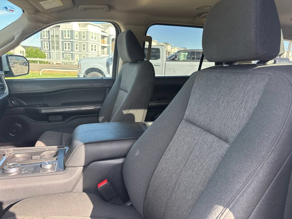 Certified 2024 Ford Expedition XLT AWD/4WD image 25