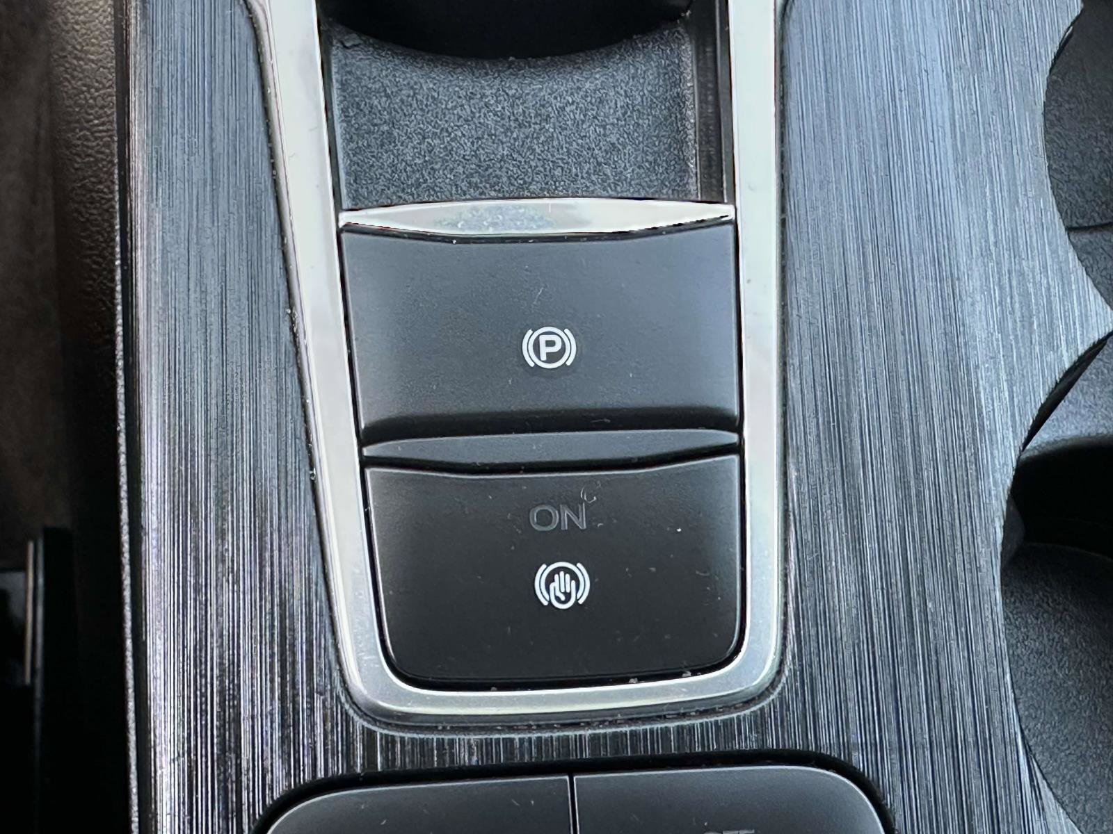 Certified 2022 Ford Escape SEL image 27