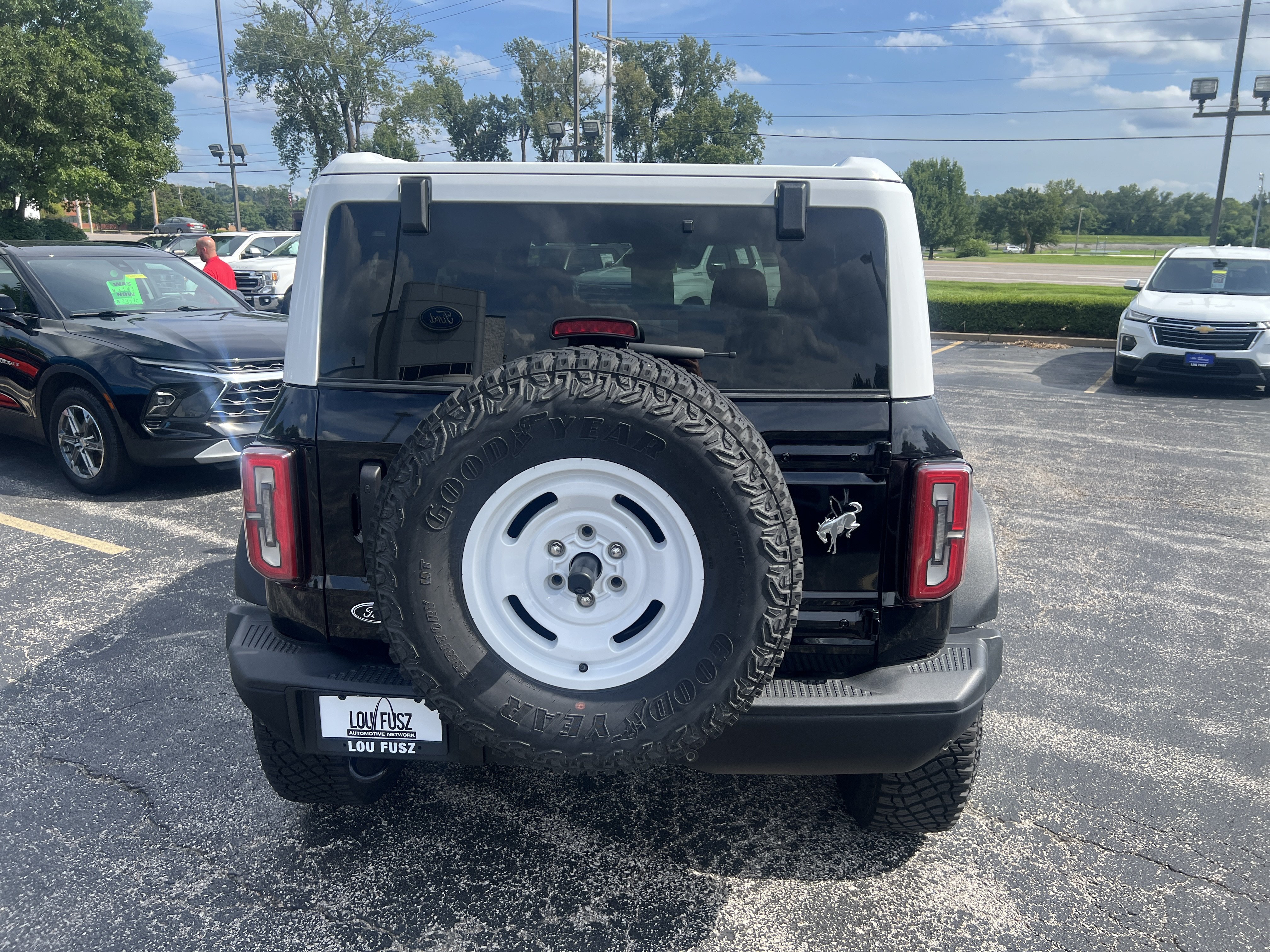 Certified 2024 Ford Bronco Heritage Edition AWD/4WD image 6