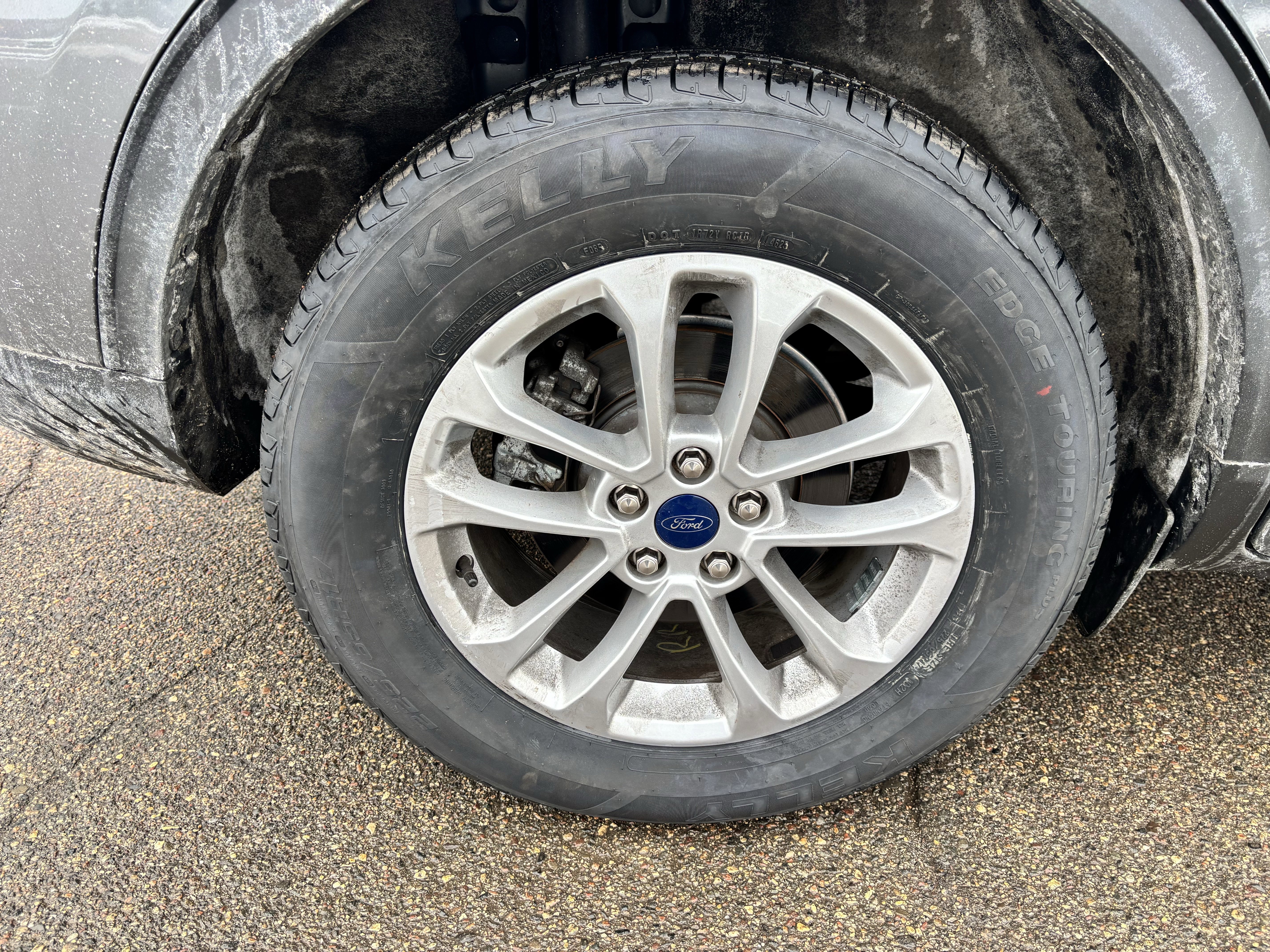 Certified 2022 Ford Escape SE w/ Cold Weather Package image 17