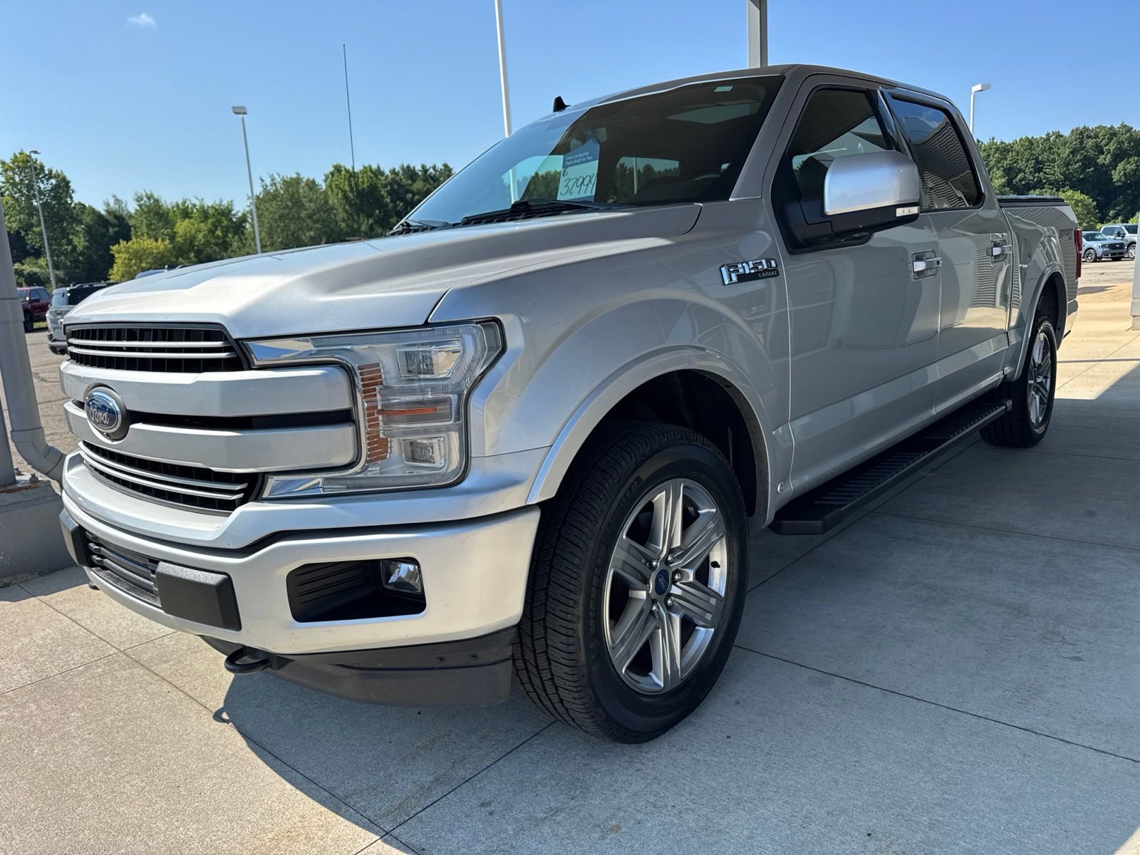 Certified 2019 Ford F150 Lariat w/ Equipment Group 502A Luxury AWD/4WD image 3