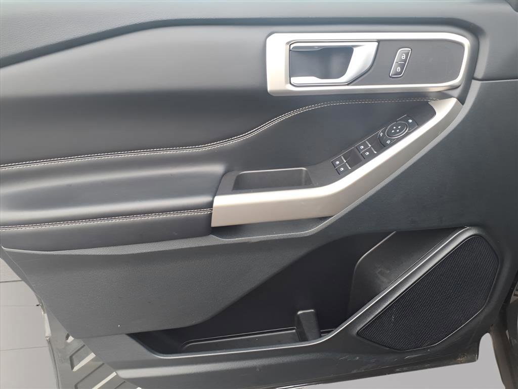 Certified 2023 Ford Explorer XLT image 29