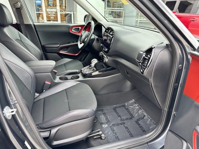 Used 2023 Kia Soul GT-Line FWD image 56