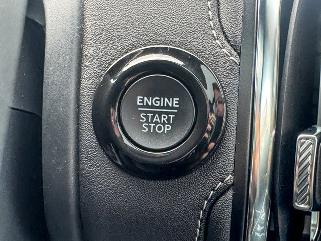 Certified 2025 Ford Expedition Platinum w/ Stealth Appearance Package image 19