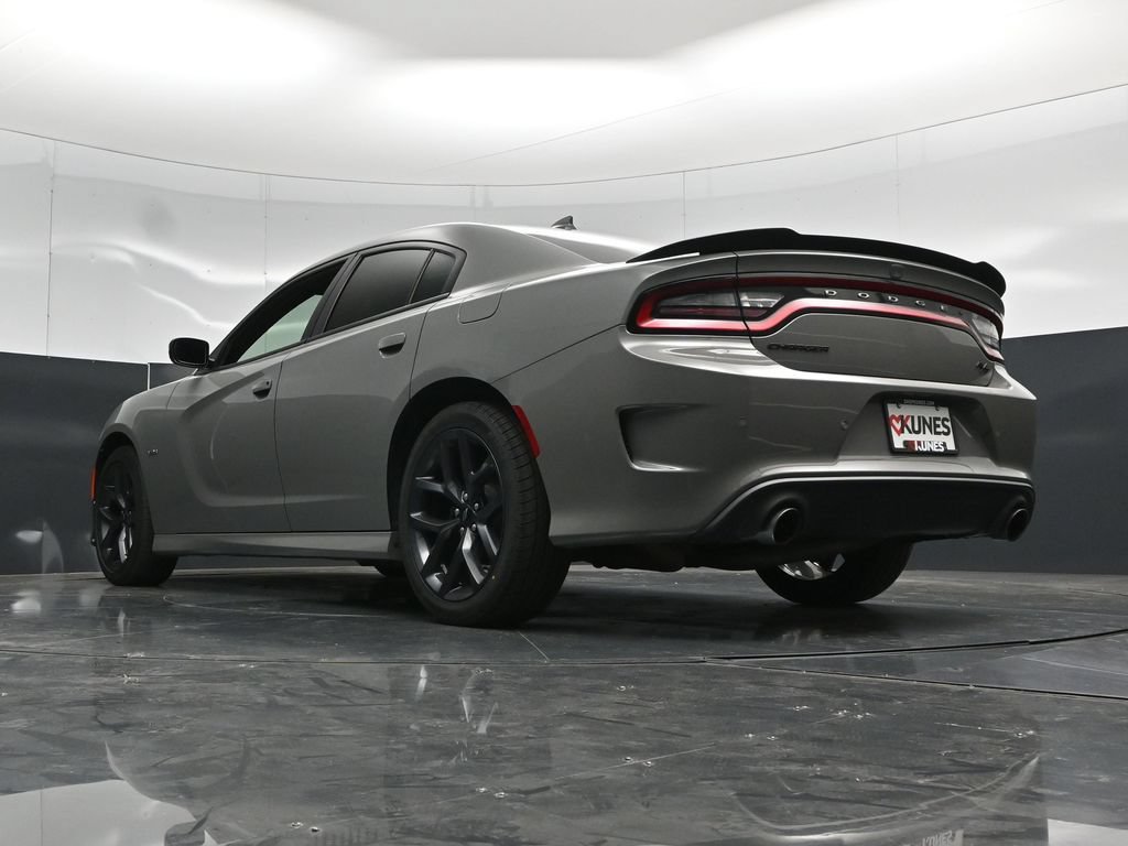 Used 2019 Dodge Charger R/T w/ Plus Group RWD image 61