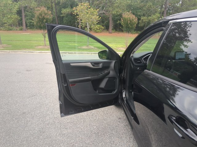 Certified 2022 Ford Escape SE w/ Convenience Package FWD image 13