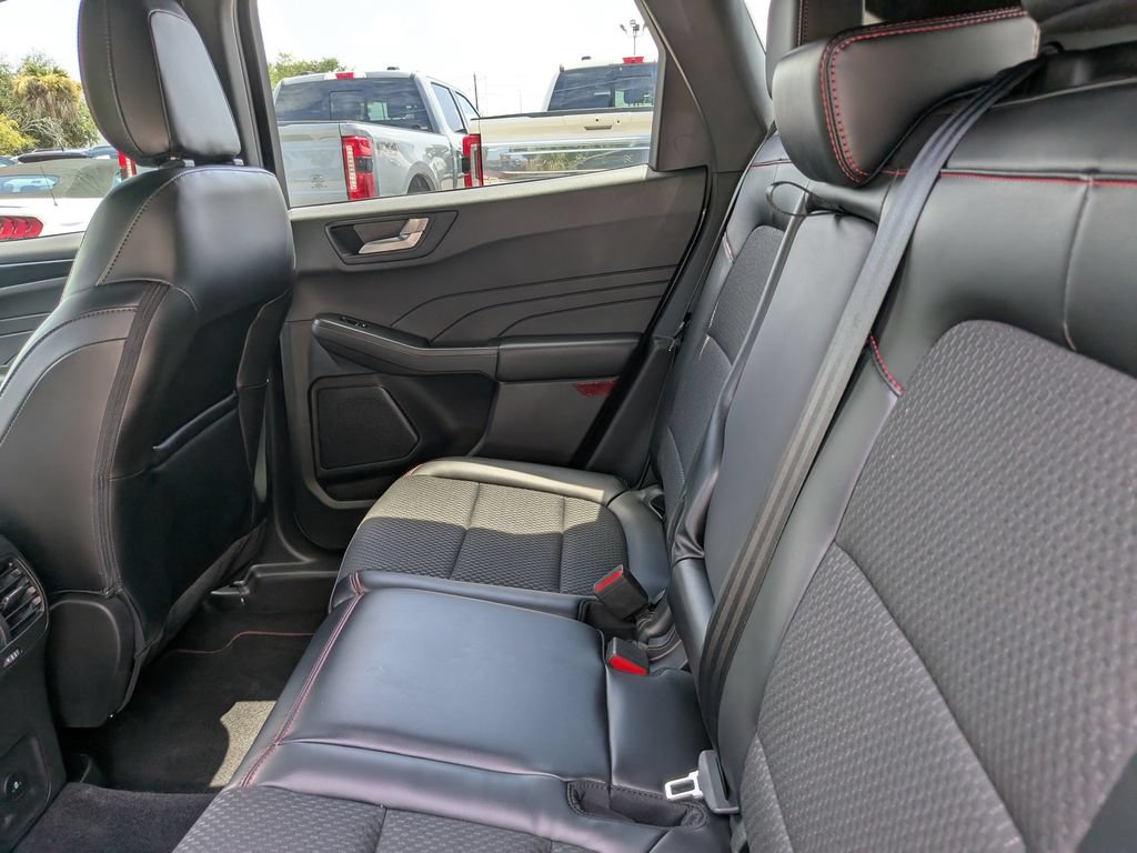 Certified 2023 Ford Escape ST-Line w/ Tech Pack #1 FWD image 22