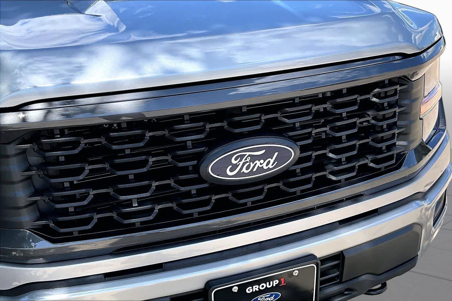 Certified 2025 Ford F150 STX w/ Equipment Group 200A AWD/4WD image 30