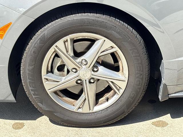 Used 2023 Hyundai Sonata SE w/ Cargo Package image 10