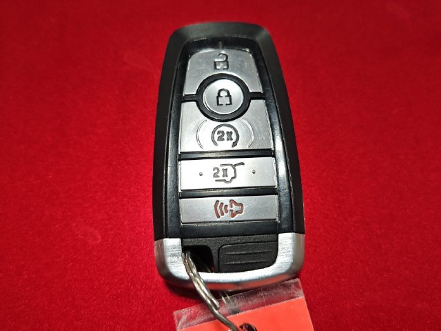 Certified 2021 Ford Explorer King Ranch w/ Premium Technology Package AWD/4WD image 27