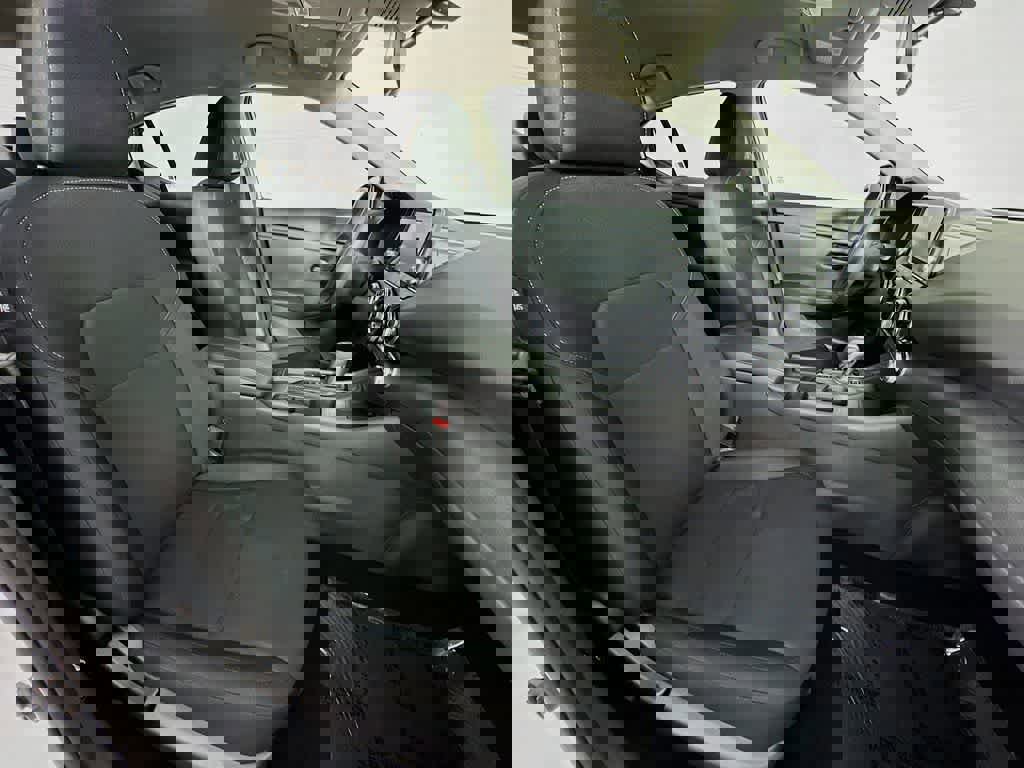 Used 2024 Nissan Sentra S image 17