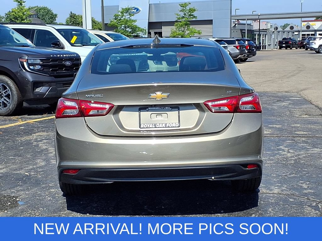 Used 2020 Chevrolet Malibu LT FWD image 20