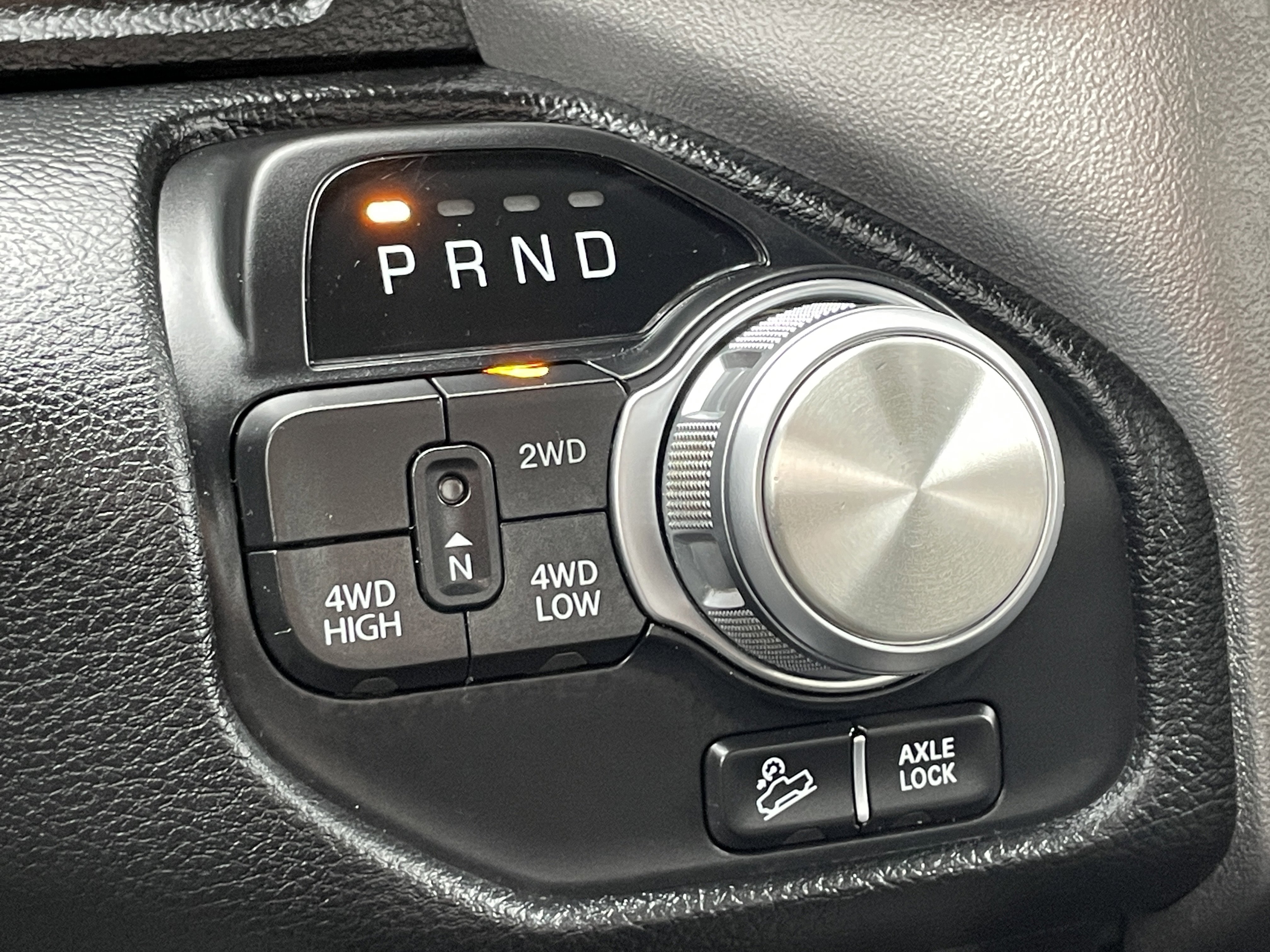 Used 2020 RAM 1500 Rebel image 22