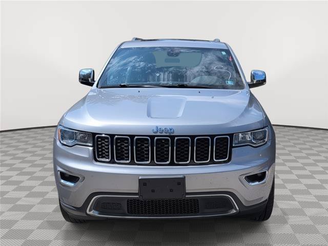 Used 2019 Jeep Grand Cherokee Limited AWD/4WD image 2