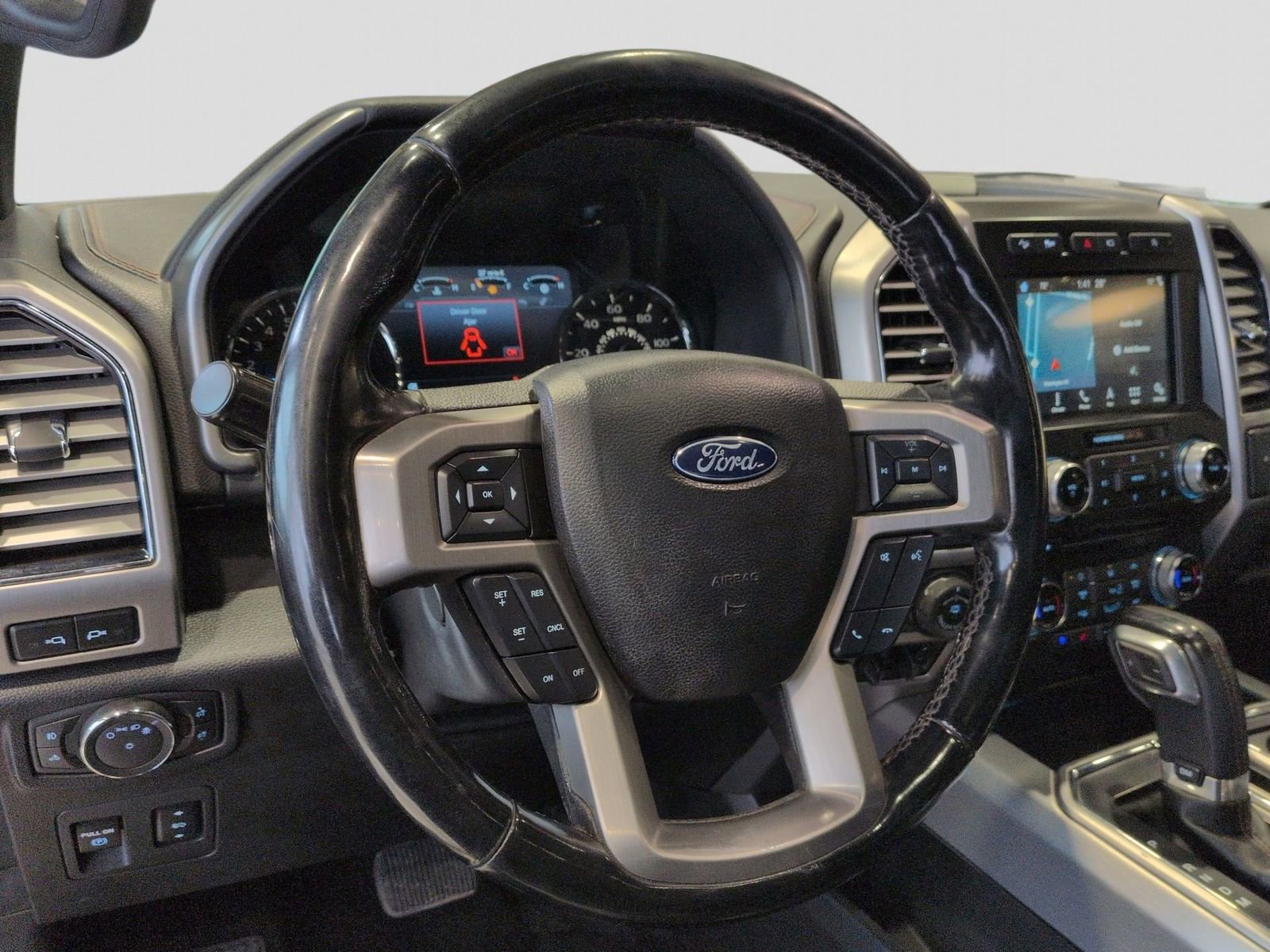 Certified 2018 Ford F150 Platinum w/ Technology Package image 49