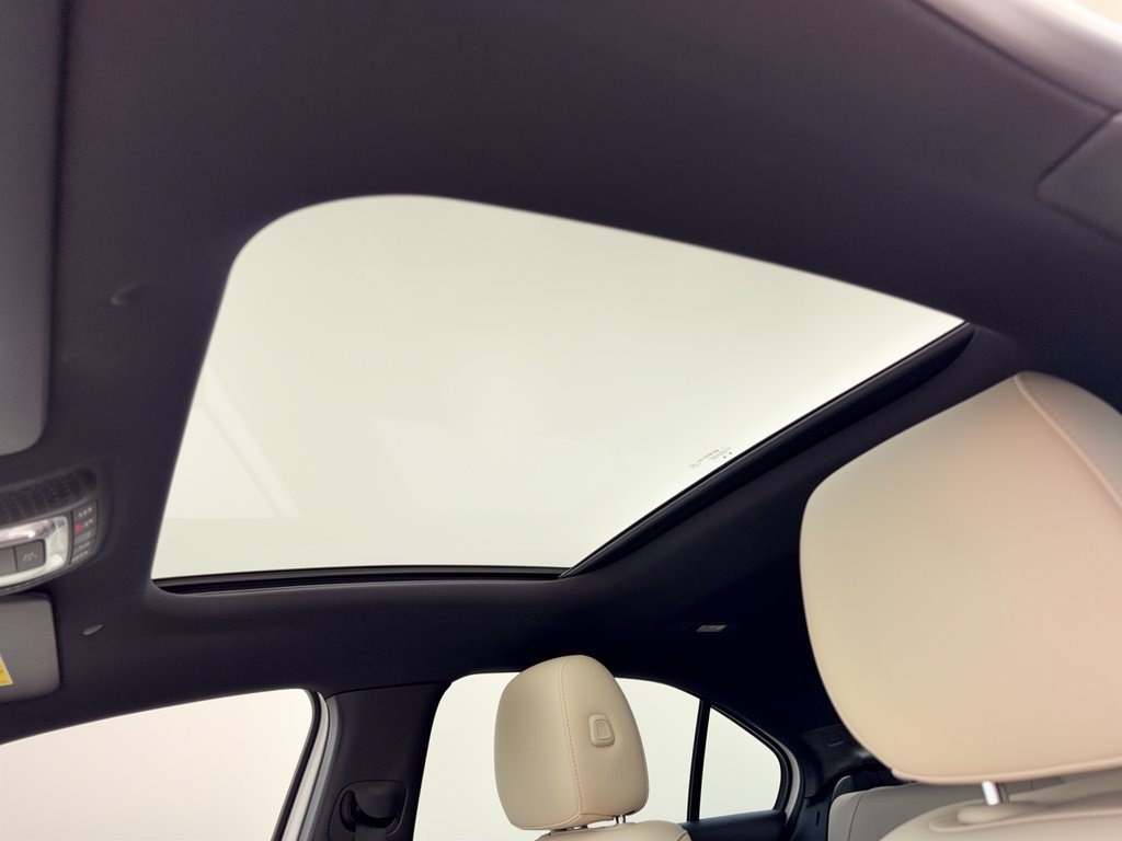 Used 2021 Mercedes-Benz A 220 4MATIC image 27