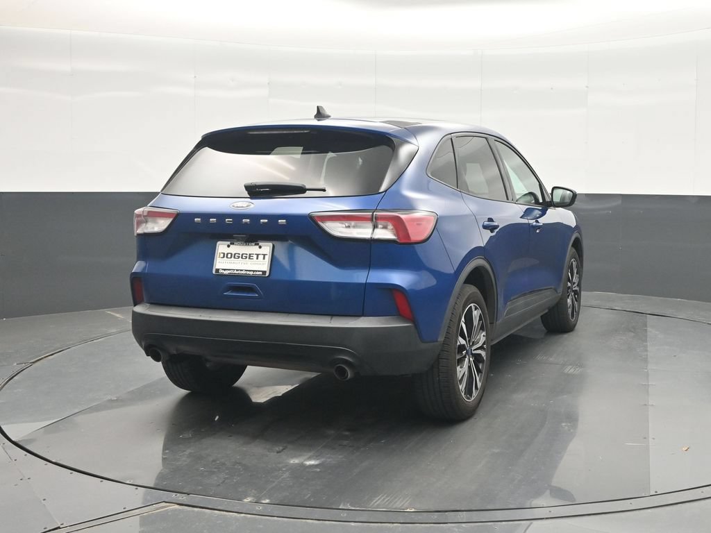 Certified 2022 Ford Escape SE w/ SE Sport Appearance Package AWD/4WD image 24