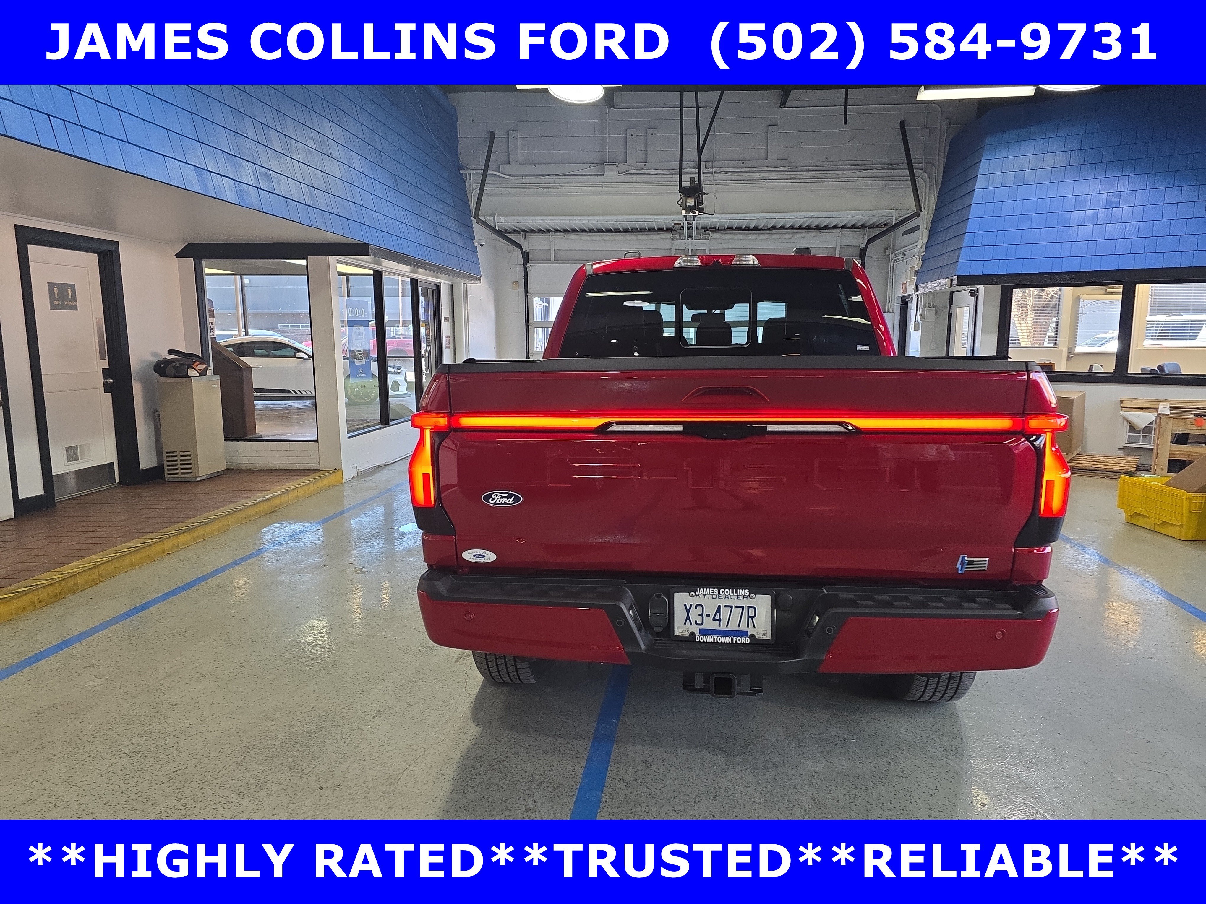 Certified 2025 Ford F150 Lightning Lariat AWD/4WD image 5