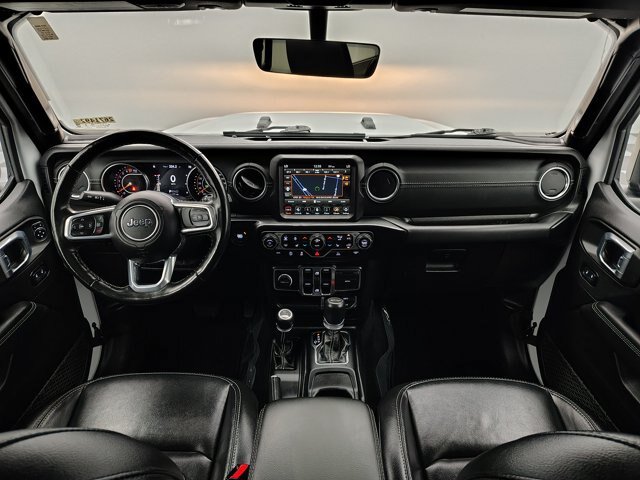 Used 2021 Jeep Wrangler Unlimited Sahara w/ Uconnect 4C Nav & Sound Group AWD/4WD image 31