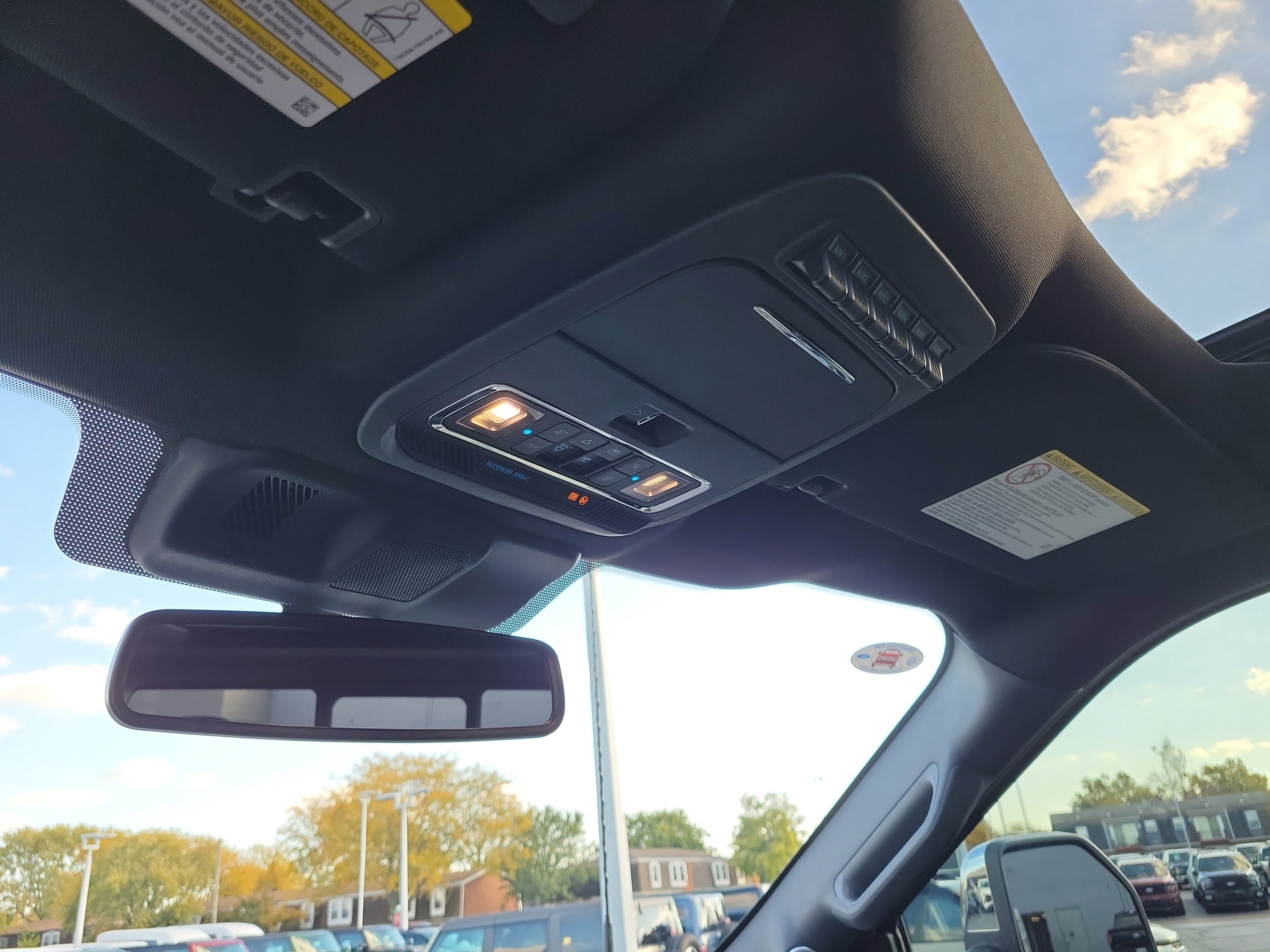 Certified 2024 Ford F350 Platinum image 30