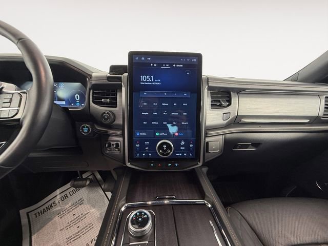 Certified 2023 Ford Expedition Max Platinum image 11
