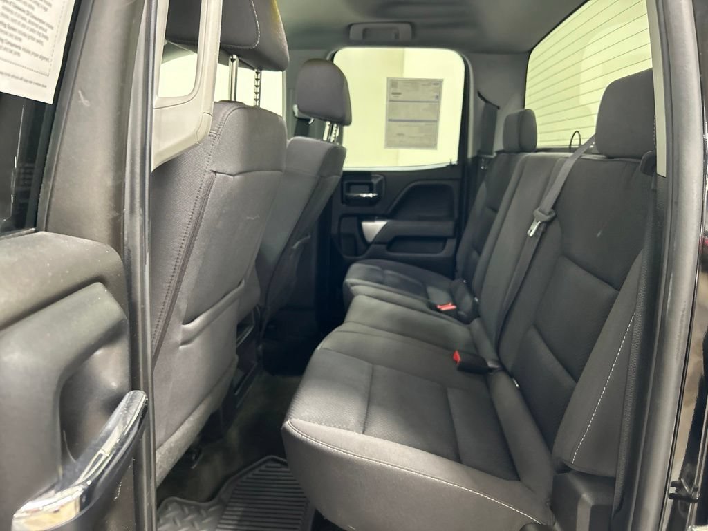 Used 2018 Chevrolet Silverado 1500 LT w/ Midnight Edition AWD/4WD image 22