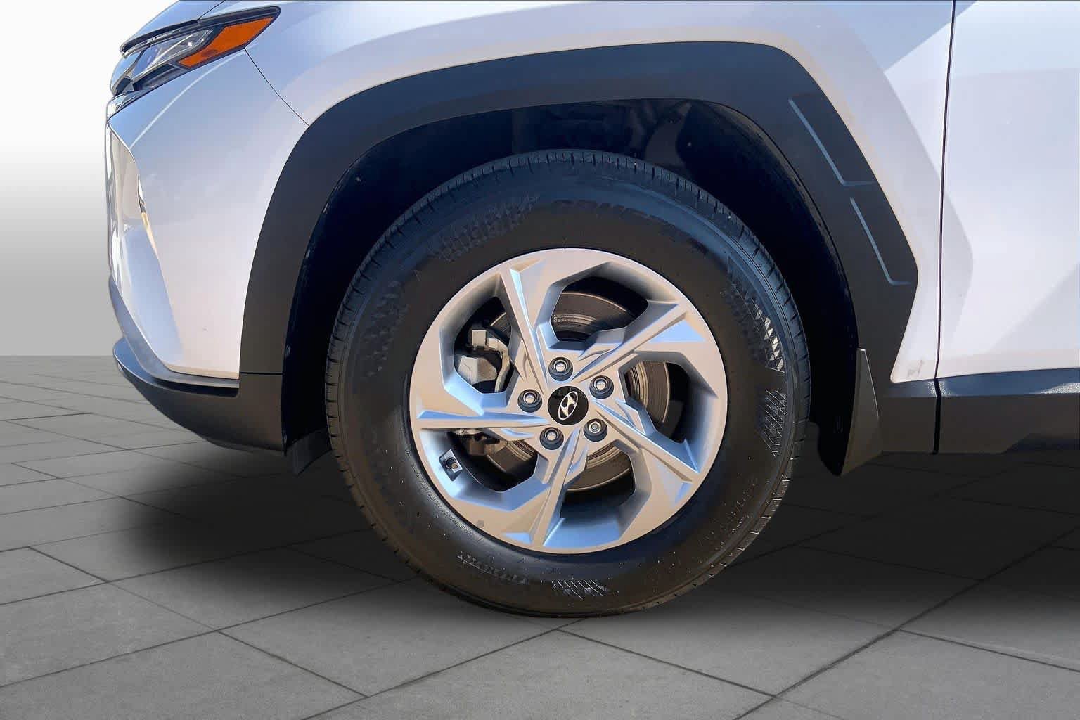 Used 2023 Hyundai Tucson SEL FWD image 10