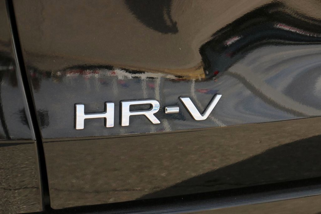 Used 2025 Honda HR-V EX-L image 9