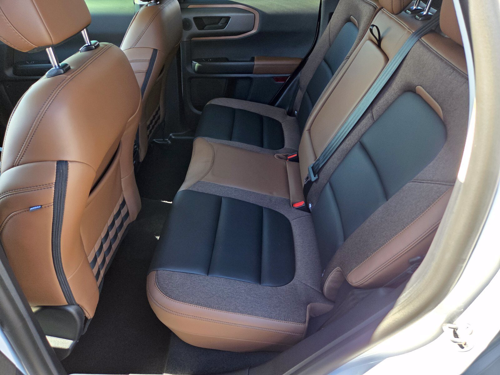 Certified 2025 Ford Bronco Sport Outer Banks w/ Outer Banks Tech Package+ AWD/4WD image 11