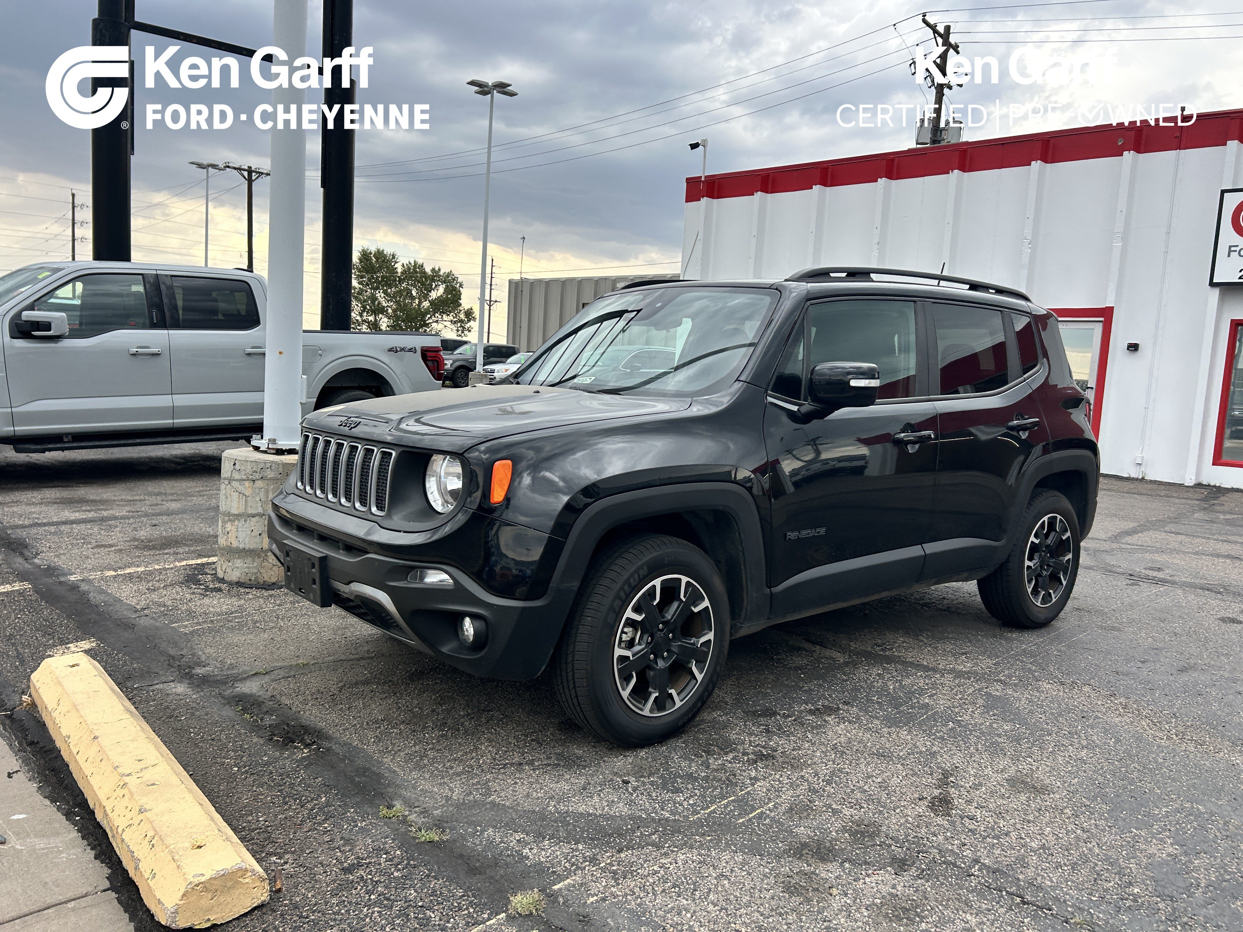Used 2023 Jeep Renegade Latitude