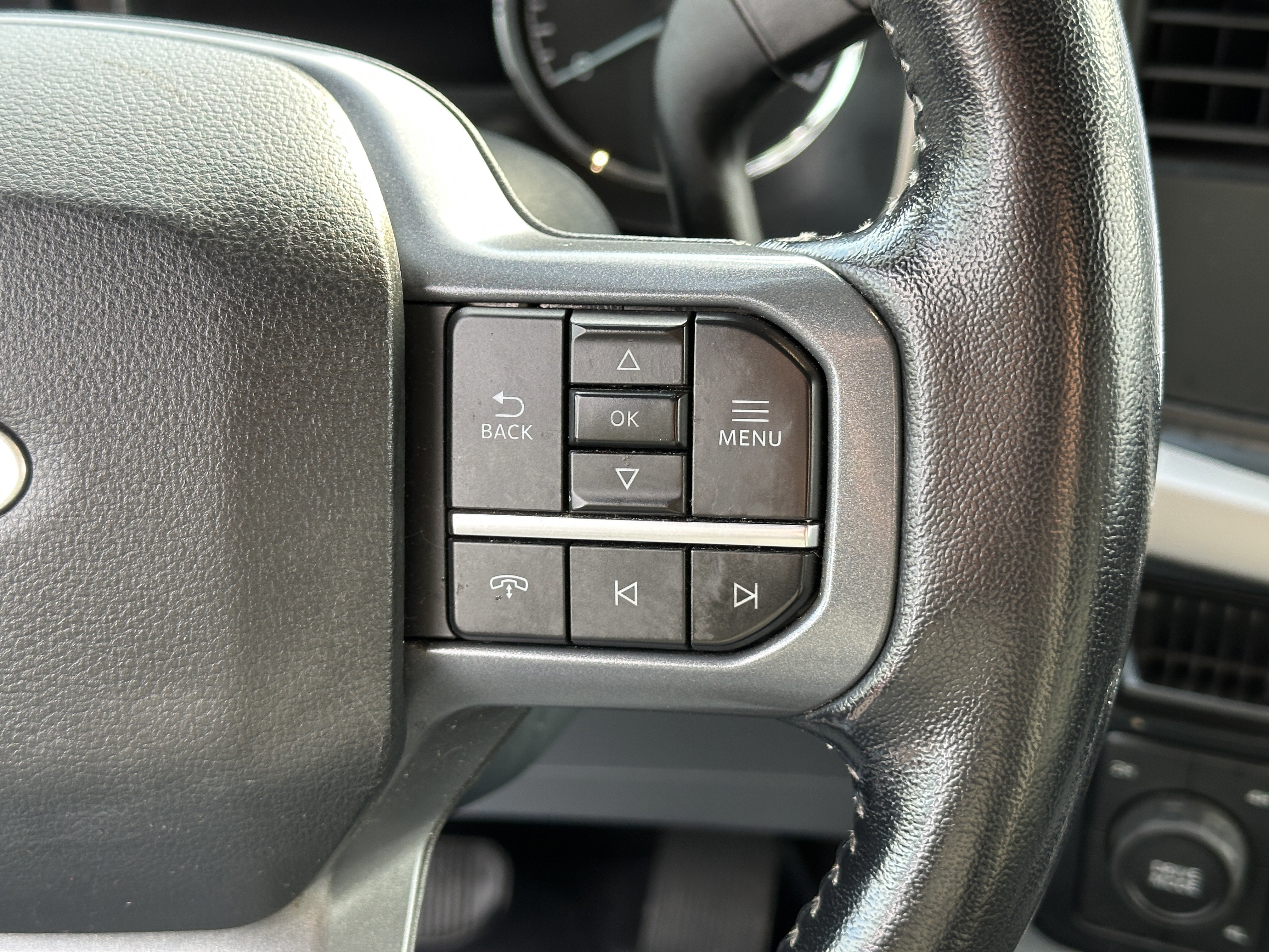 Certified 2022 Ford F150 XLT w/ Equipment Group 302A High image 22