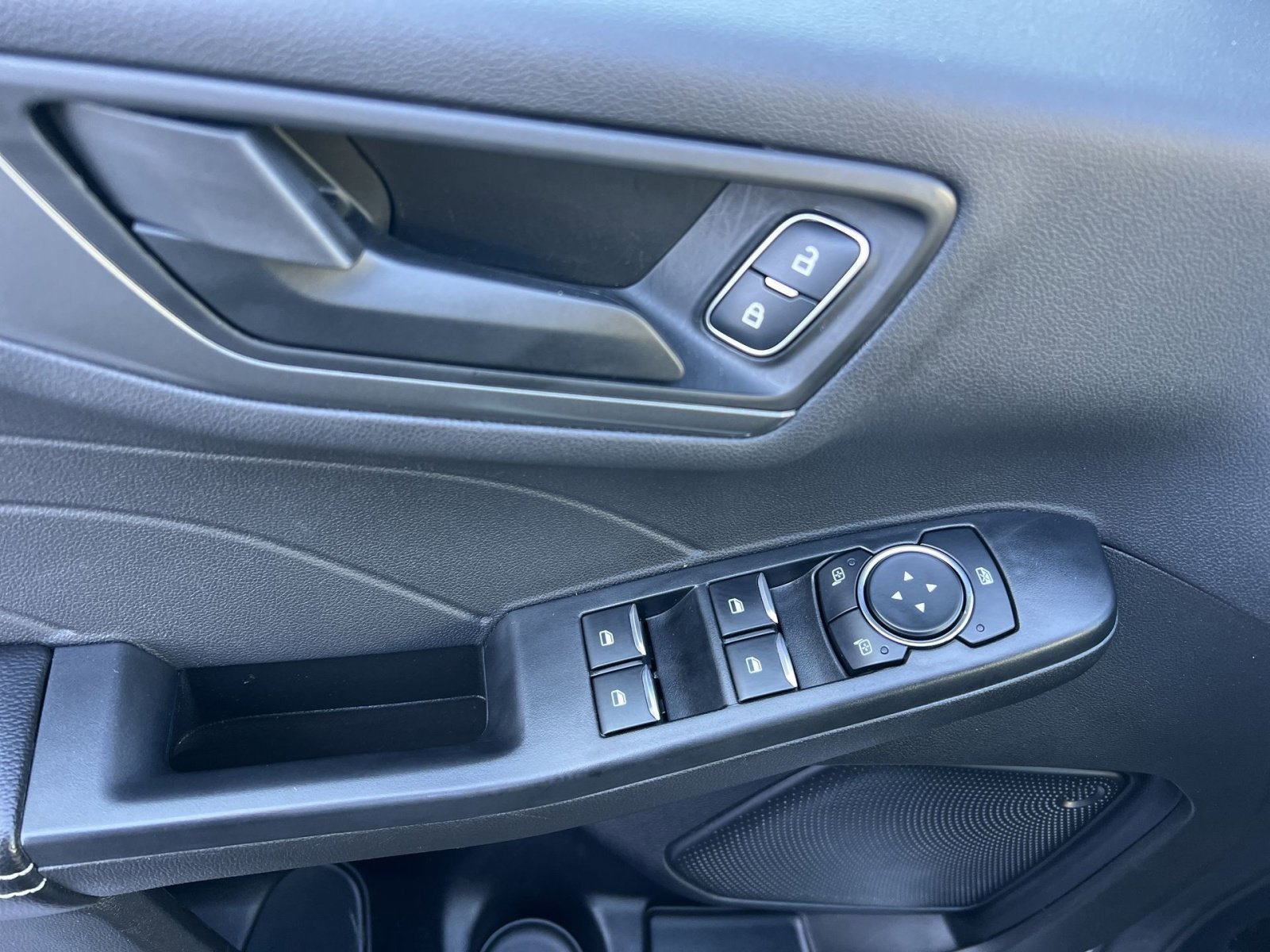 Certified 2024 Ford Escape Active image 15