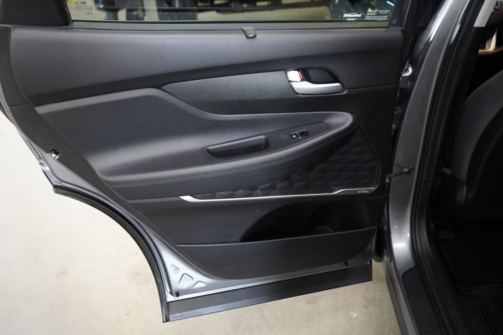 Used 2019 Hyundai Santa Fe SEL FWD image 28