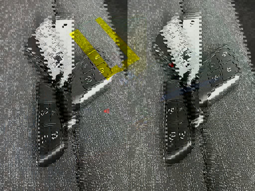 Used 2024 Chevrolet Colorado ZR2 w/ Safety Package image 24