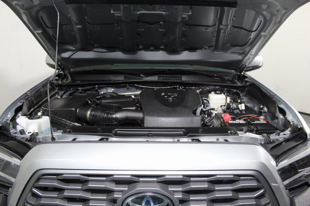 Used 2023 Toyota Tacoma TRD Off-Road image 7