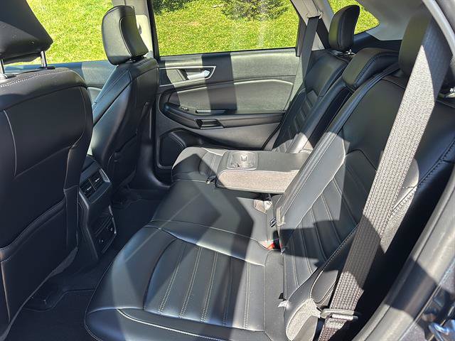 Certified 2024 Ford Edge SEL w/ Convenience Package AWD/4WD image 16