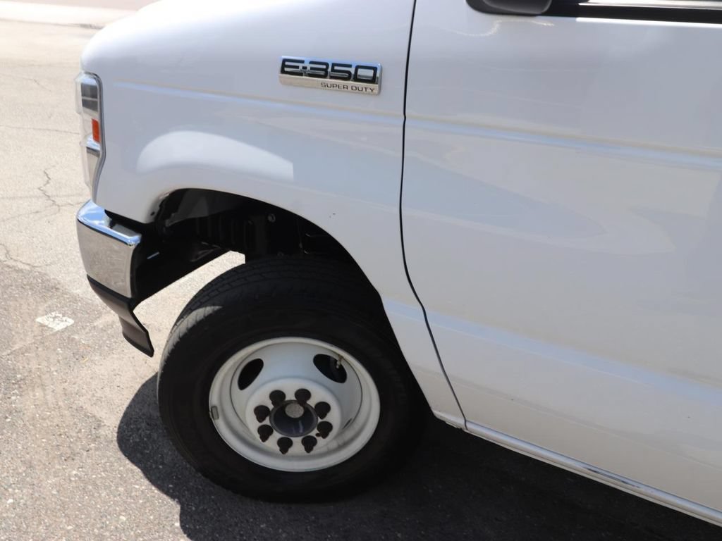 Certified 2024 Ford E-350 and Econoline 350 Super Duty w/ Power Windows & Locks Group RWD image 3