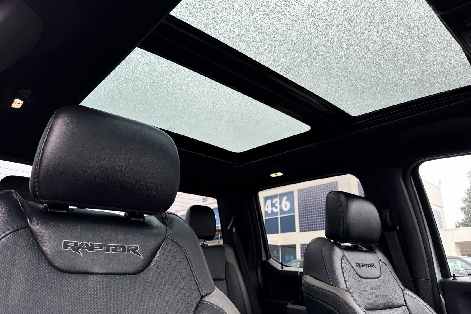 Certified 2018 Ford F150 Raptor w/ Equipment Group 802A Luxury image 17