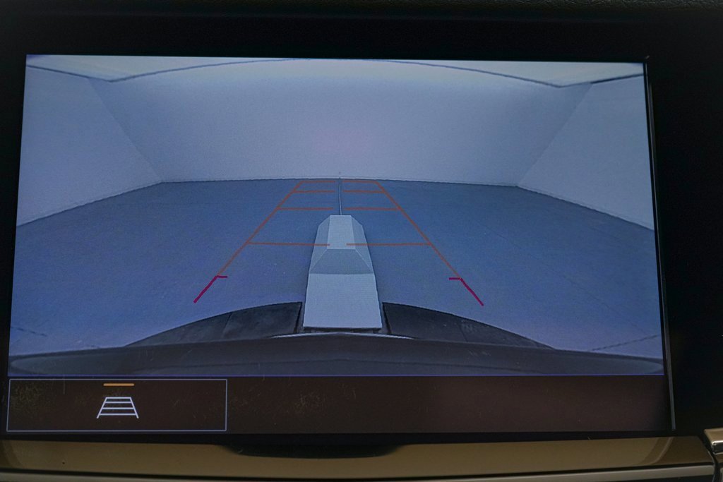 Used 2021 Cadillac XT6 Premium Luxury image 20