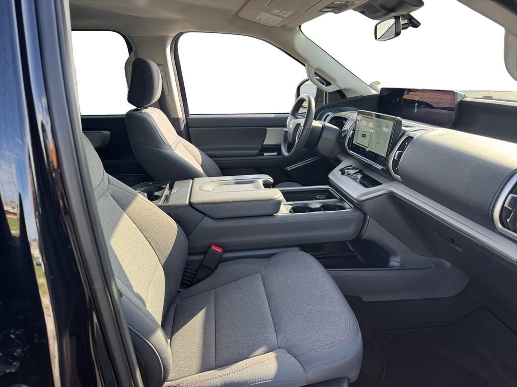 Certified 2025 Ford Expedition Active RWD image 20