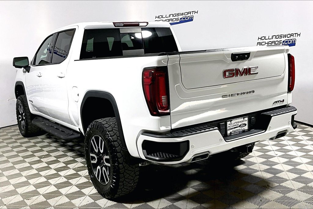 Used 2023 GMC Sierra 1500 AT4 w/ AT4 Premium Package AWD/4WD image 8